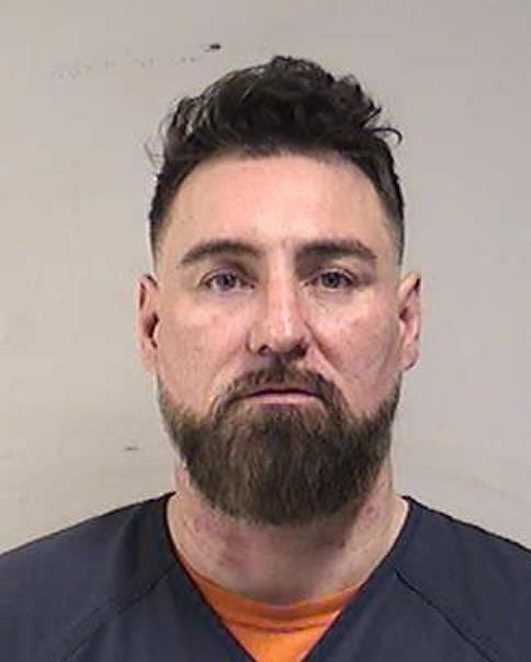 Mugshot of ELLISTON, RICHARD P Junior