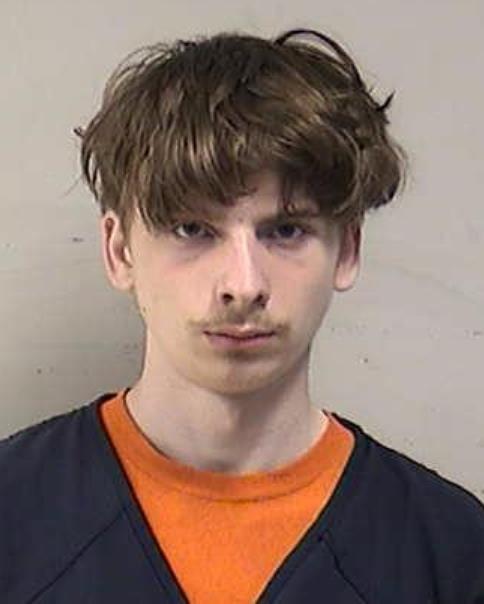 Mugshot of PLOHAL, NOAH WADE