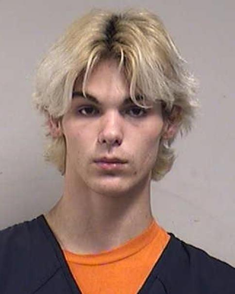 Mugshot of ROUTT, CHASE AARON